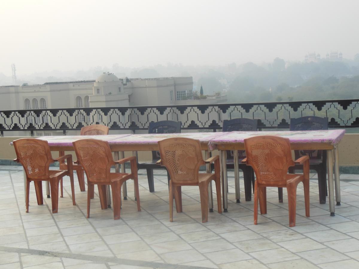 Hotel Taj Plaza, Vip Road, Agra Agra  Bagian luar foto