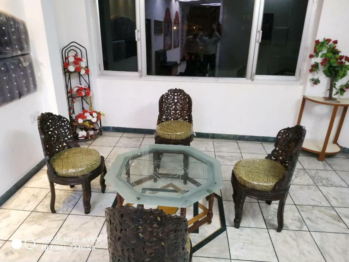 Hotel Taj Plaza, Vip Road, Agra Agra  Bagian luar foto